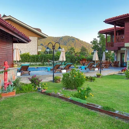 Otel Sandal *